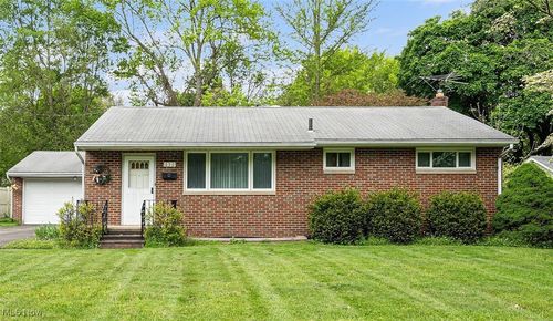 656 Roosevelt St, Kent, OH, 44240-3357 | Card Image