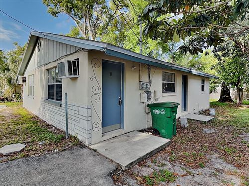 b-9610 N 12th St, Tampa, FL, 33612-8576 | Card Image