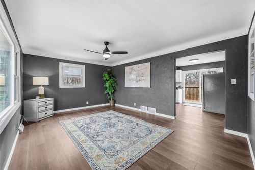 1437 30th Street Se, Cedar Rapids, IA, 52403 | Card Image