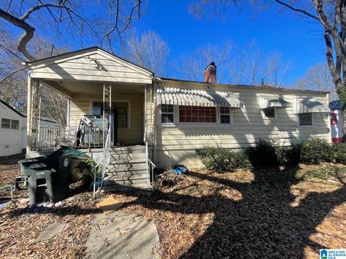 832 Meadowbrook Dr, BIRMINGHAM, AL, 35215-7810 | Card Image