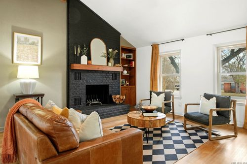 1522 Devin Dr, New Braunfels, TX, 78130-7763 | Card Image