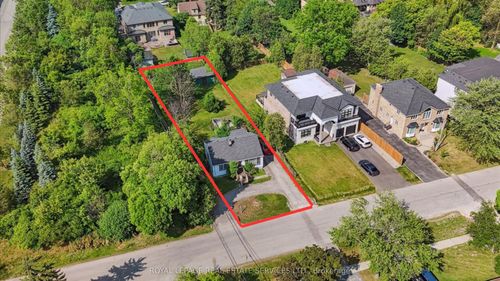1020 Kent Ave, Oakville, ON, L6H1Z6 | Card Image