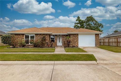 2312 Fable St, Meraux, LA, 70075-2817 | Card Image