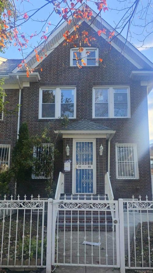 33-33 88th St, Jackson Heights, NY, 11372 | Card Image