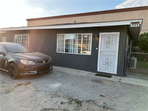 8928 Date St, Fontana, CA, 92335-4515 | Card Image