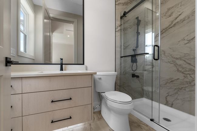 1415 Pipeline Pl, House other with 8 bedrooms, 9 bathrooms and 4 parking in Coquitlam BC | Image 30