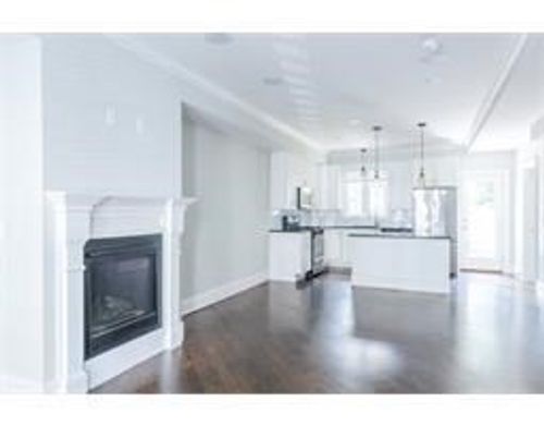 1-669 East 5th, Boston, MA, 02127 | Card Image