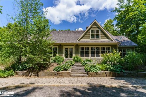 4805 Highway 169, Mactier, ON, P0C1H0 | Card Image