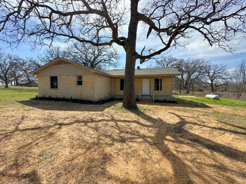 1045 Hcr 2124 Loop, Whitney, TX, 76692-4925 | Card Image