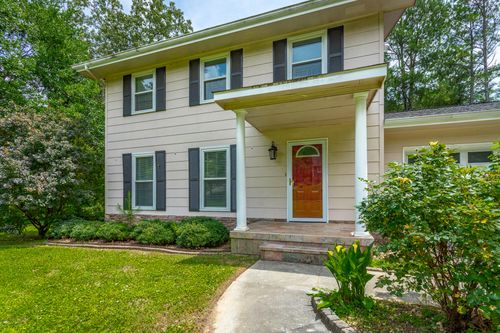 8217 Rolling Stone Ln, Ooltewah, TN, 37363-8417 | Card Image