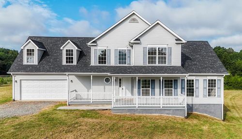 6240 Melon Rd, SUTHERLIN, VA, 24594-3689 | Card Image