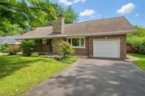 5 Tamarack Pl, Guelph, ON, N1E3Y5 | Card Image