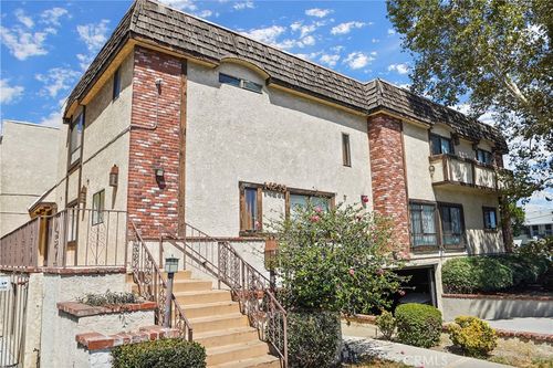3-14239 Sherman Way, Van Nuys, CA, 91405-2479 | Card Image