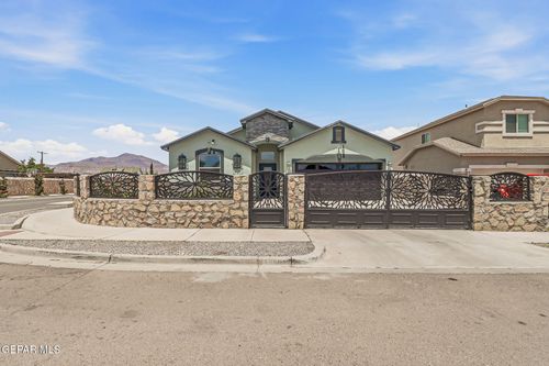 10501 Hidden Villas St, El Paso, TX, 79924-2239 | Card Image