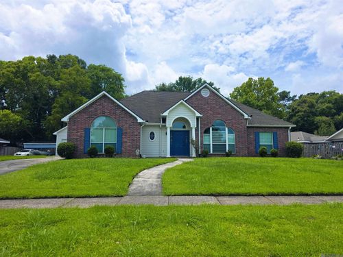 12418 Gawain Ave, Baton Rouge, LA, 70816-2422 | Card Image