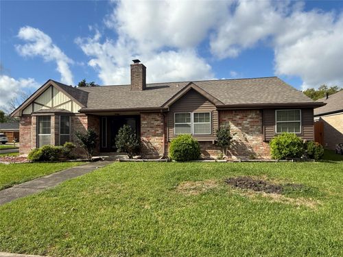 214 Kings Ct, Stafford, TX, 77477-6200 | Card Image