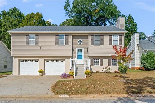1859 Camden Forest Dr, Winston-Salem, NC, 27127-4685 | Card Image