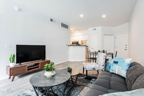 151-1701 E Colter St, Phoenix, AZ, 85016-3363 | Card Image