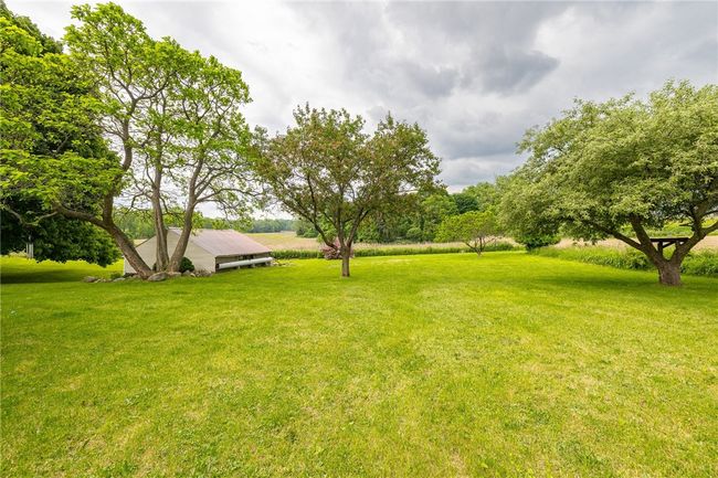 7681 State Route 5 And 20, House other with 4 bedrooms, 2 bathrooms and null parking in Bloomfield NY | Image 10