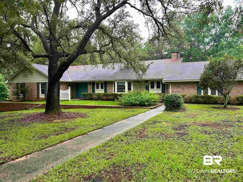 45435 Chalet Dr, Bay Minette, AL, 36507-7440 | Card Image