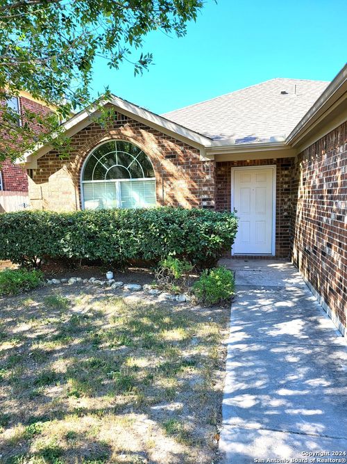519 Point Vly, San Antonio, TX, 78253-5264 | Card Image