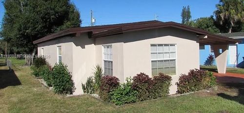 0-3011 Saint Charles St, FORT MYERS, FL, 33916-4329 | Card Image