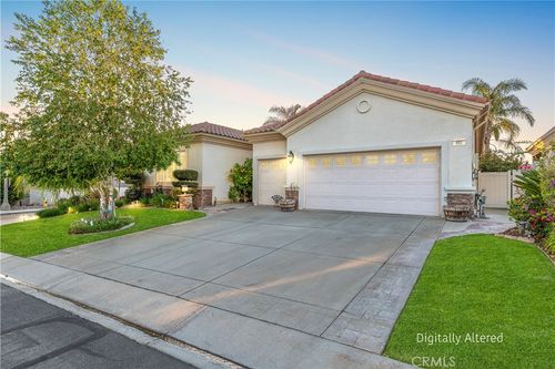 962 Gleneagles Rd, Beaumont, CA, 92223-8524 | Card Image
