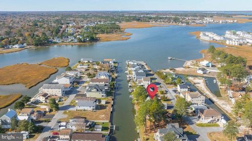 38225 Piney Point Rd, Ocean View, DE, 19970-4139 | Card Image