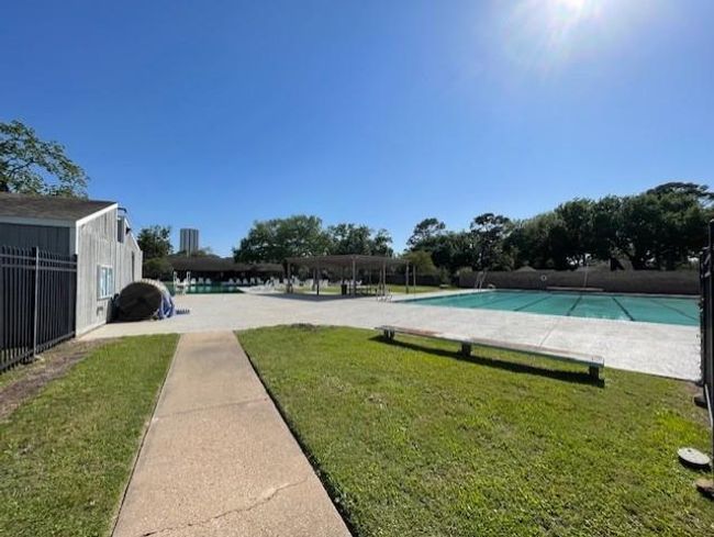 1015 Willow Vale Dr, House other with 4 bedrooms, 3 bathrooms and null parking in Seabrook TX | Image 49
