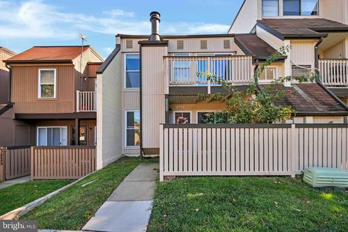 13-3827 El Camino Pl, ALEXANDRIA, VA, 22309-1445 | Card Image