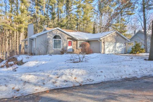 4522 Forest Valley Road, Wausau, WI, 54403 | Card Image