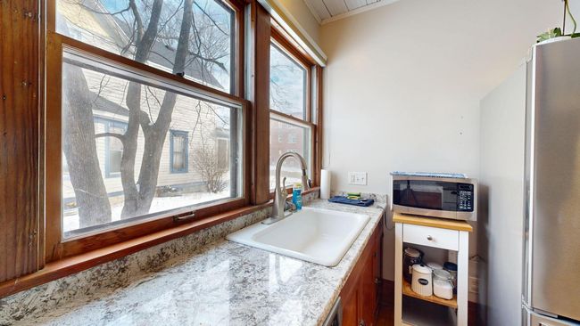 Kitchen | Image 9