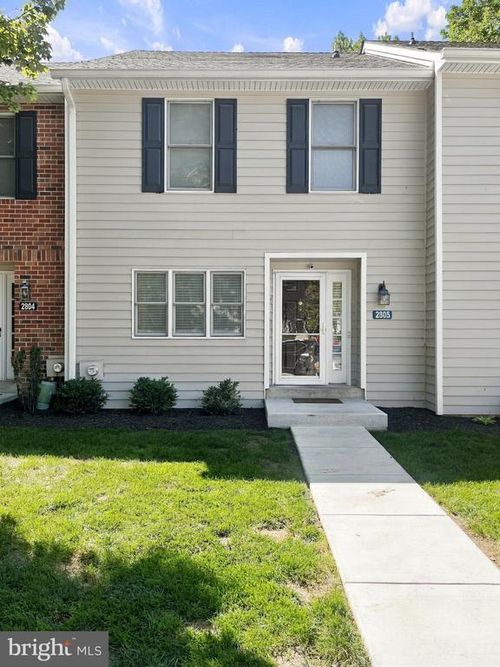 2805-2805 Crestline Ct, GLEN MILLS, PA, 19342-8134 | Card Image