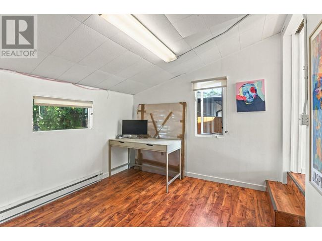 756 Cawston Ave, House other with 2 bedrooms, 1 bathrooms and 4 parking in Kelowna BC | Image 22