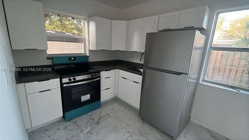 4-1909 Plunkett St, Hollywood, FL, 33020-6349 | Card Image