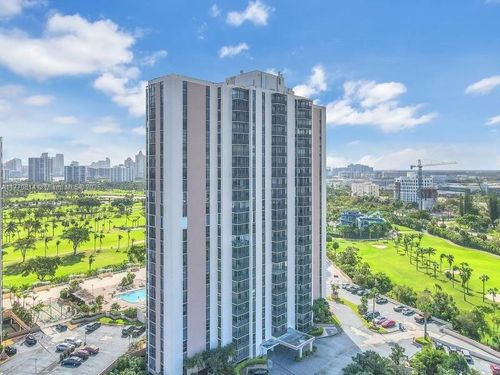 apt-2622-20301 W Country Club Dr, Aventura, FL, 33180-1626 | Card Image