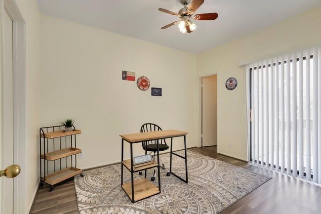 APT-103 - 106 E 30 Th St, Condo with 2 bedrooms, 2 bathrooms and 2 parking in Austin TX | Image 10