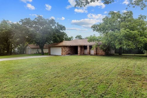 506 Lakeway Dr, Georgetown, TX, 78628-2842 | Card Image