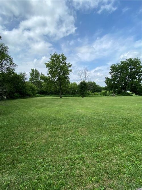 408 W 6th St, Hamilton, MO, 64644-1004 | Card Image