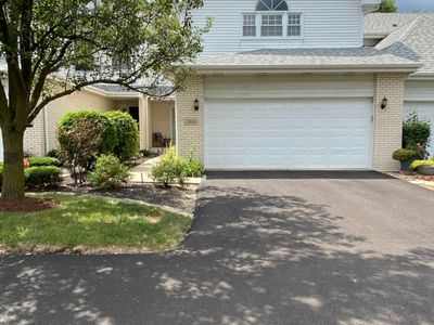 15836 Centennial Drive, Townhouse with 3 bedrooms, 2 bathrooms and 2 parking in Orland Park IL | Image 1