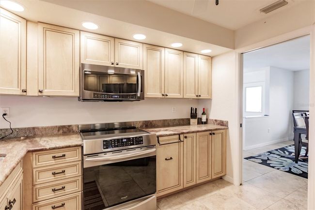 103 Colony Point Dr, House other with 3 bedrooms, 2 bathrooms and null parking in PUNTA GORDA FL | Image 18