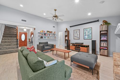 2509 Redleaf Ln, Austin, TX, 78745-5929 | Card Image