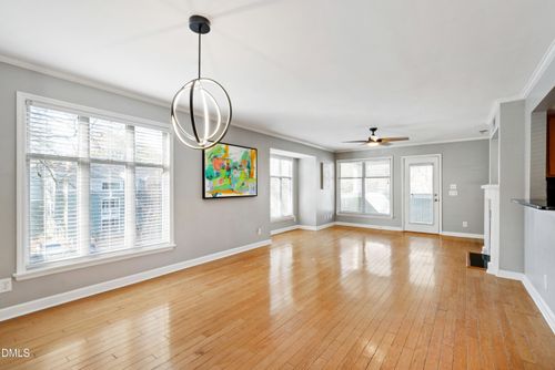 apt-301-1210 Westview Ln, Raleigh, NC, 27605-3230 | Card Image