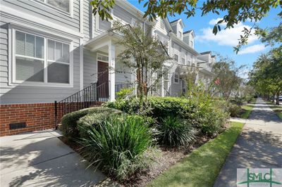 226 Village Green, Townhouse with 2 bedrooms, 2 bathrooms and null parking in Pooler GA | Image 2