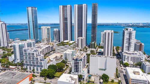 802-2275 Biscayne Blvd, Miami, FL, 33137-5036 | Card Image