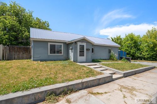 1127 Jefferson Ave, Idaho Falls, ID, 83402-1907 | Card Image