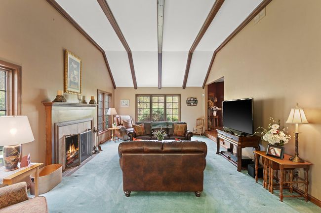 Family room 3 | Image 7