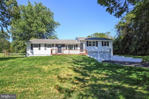 7 Station Rd, COATESVILLE, PA, 19320-4900 | Card Image