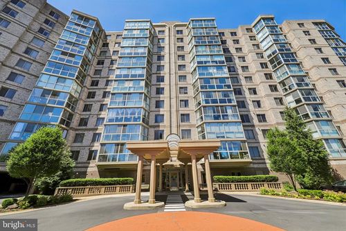 515-19385 Cypress Ridge Ter, LEESBURG, VA, 20176-5166 | Card Image