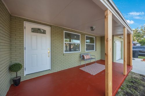 2649 46th St S, GULFPORT, FL, 33711-3709 | Card Image